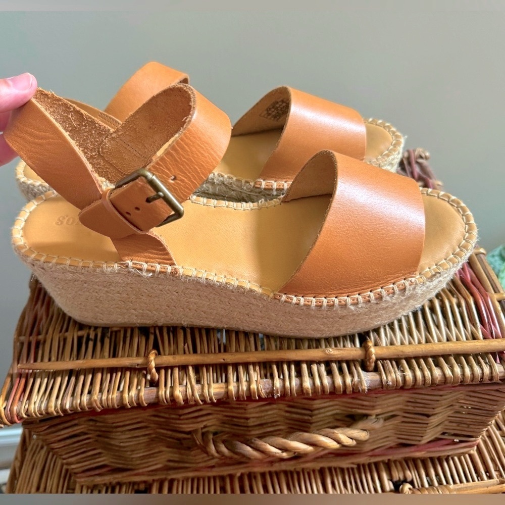 Soludos Size 11 Brown Leather Wedges
